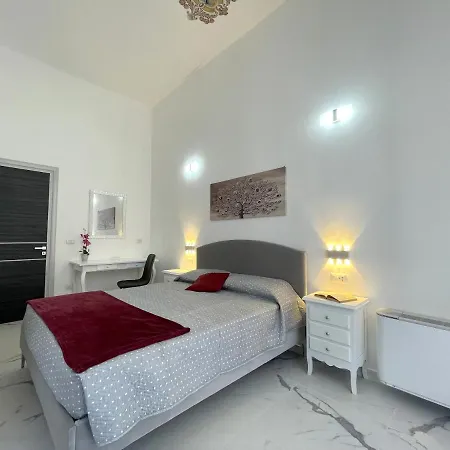 Palazzo Degli Artigiani In Centro A * Gallipolli