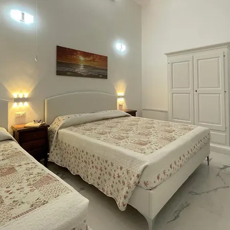 Palazzo Degli Artigiani In Centro A Apartment Gallipoli