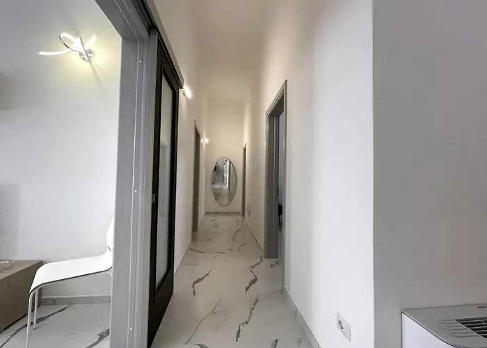 Palazzo Degli Artigiani In Centro A * 加利波利